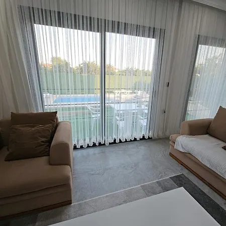 Royal Garden Кейджегиз